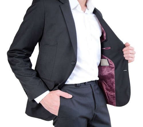 Imagem 4 de 4 de Terno Masculino Alfaiataria Essential Preto