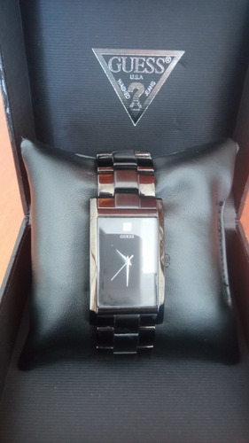 Reloj Guess De Acero Inoxidable Color Negro 