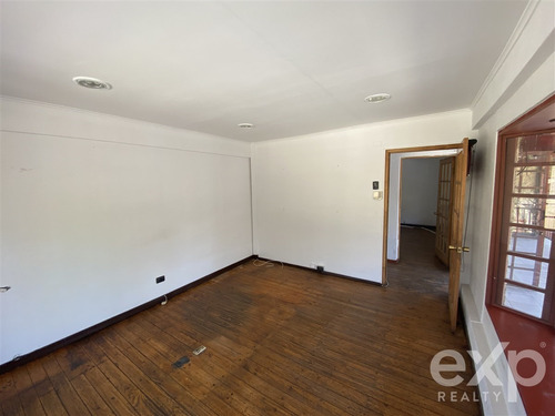 Bodega De 656 M2 En Venta En Recoleta