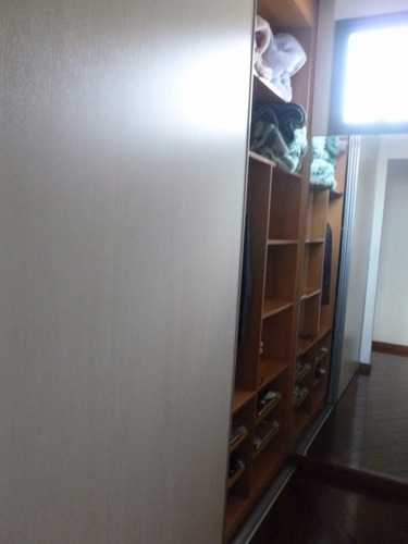 Sobrado - Ref: 4703