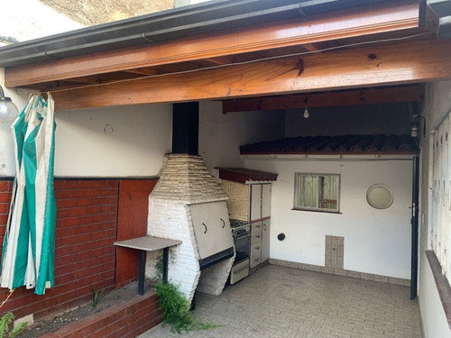 Venta Ph De 4 Ambientes Patio, Lavadero Y Terraza Oportunidad