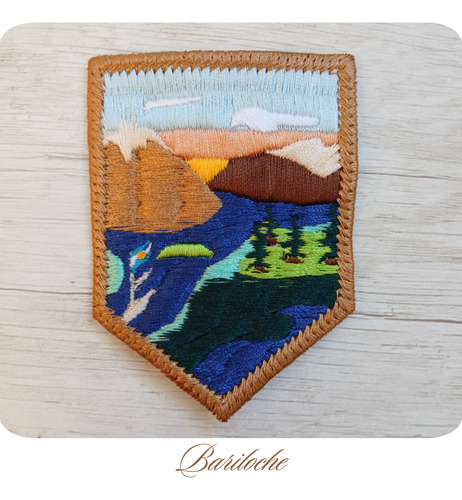 Parche Aplique Bordado Paisajes Cuadro Diseño Personalizable Dorado Oscuro Paisaje