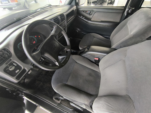 Chevrolet S-10 2.4 MPFI RODEIO 4X2 CD 8V FLEX 4P MANUAL