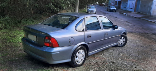 Imagem 3 de 8 de Chevrolet Vectra 2.2