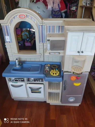 Cocinita little tikes usada sale