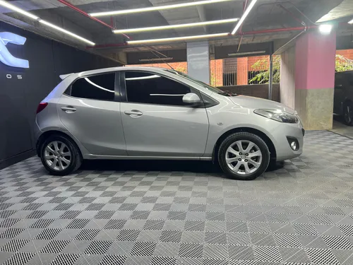 Mazda 2 1.5 15hm1c