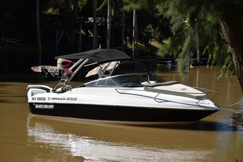 Quicksilver Marinesur 2002 - Año 2019 - Evinrude Etec G2 200