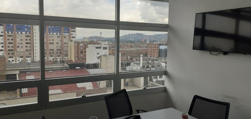 Oficinas En Arriendo Andes Norte 469-7225