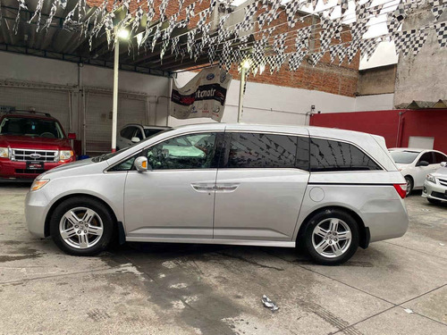 Imagen 8 de 10 de Honda Odyssey 2011 5p Touring Minivan Aut Cd Q/c Dvd