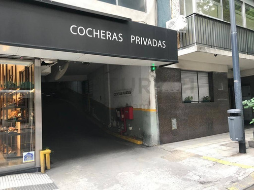 Imagen 2 de 4 de Inmejorable Cochera, Precio Rebajado