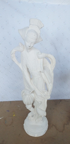 Estatua China Monje