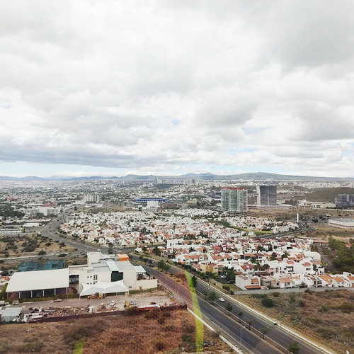 Se Renta Oficina En Momentum Centro Sur Con Servicios Y Amen