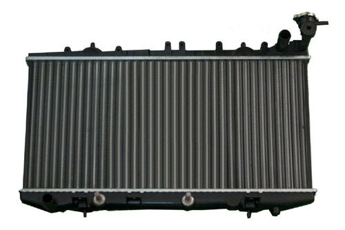 Radiador Sentra 1996-1997-1998-1999-2000 T/a L4 1.8 Gsx Dyc