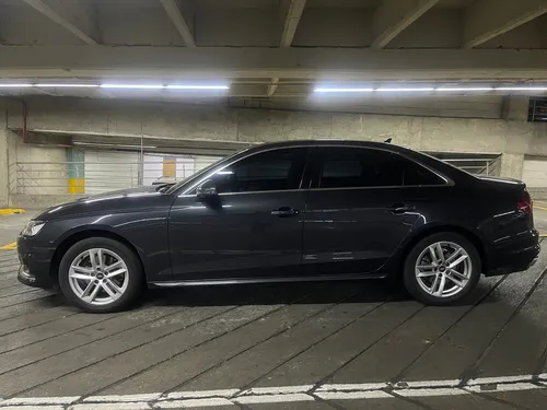 Audi A4 AUDI A4 TFSI MHEV advance TP TURBO