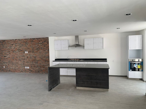 Imagen 4 de 13 de Casa En Venta En Lago Esmeralda
