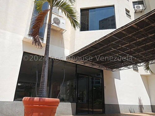 Apartamento En Venta Ubicado En Los Mangos Valencia Carabobo Cod 24-22121