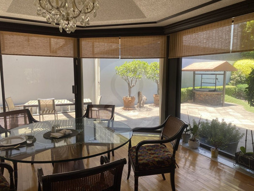 Casa En Venta En Bosque De Las Lomas