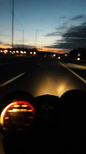 Imagen 3 de 5 de Motomensajeria