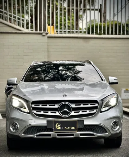 Mercedes-Benz Clase GLA 1.6 GLA200 Urban