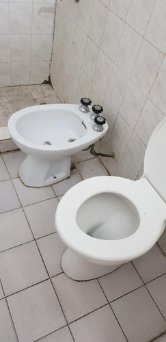 Se Alquila Monoambiente Interno Con Patio Llarraya 2236 Mataderos Caba