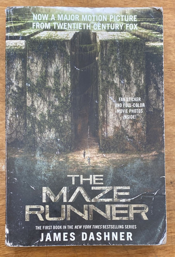 The Maze Runner - James Dashner - Delacorte Press