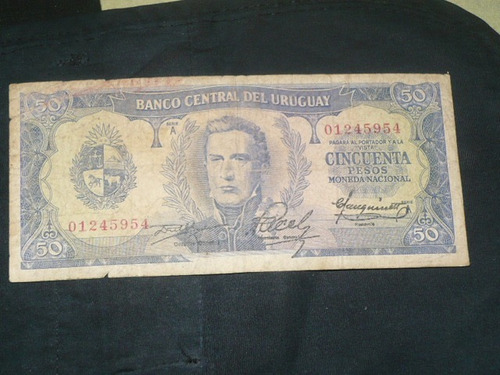 Billete De 50 Pesos Del Uruguay