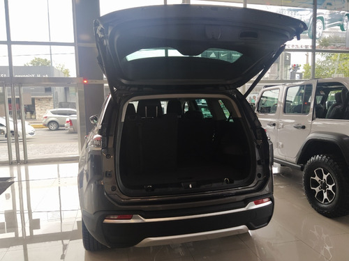Imagen 17 de 22 de Jeep Commander Limited 1.3 T270 4x2 Nafta Okm 2023