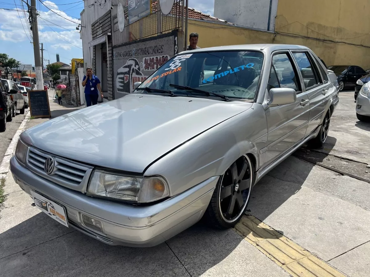 Volkswagen Santana 2.0 4p