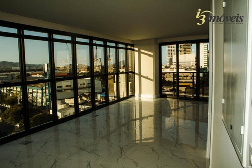 Sala Comercial, No Centro De Itajaí. - Sa0106