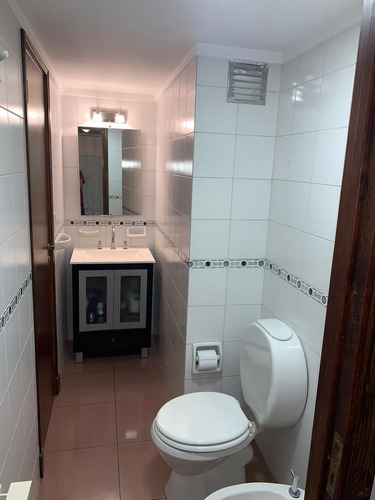 Dueña Vende Espectacular Semipiso En Plaza Mitre 4 Amb.