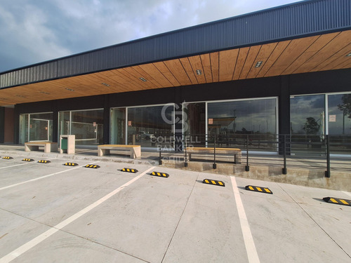 Local 116 M2 + Terraza - Strip Center Las Perdices