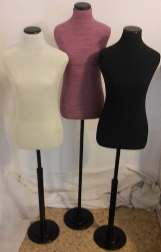 Maniqui Busto Con Copete Y Base De Madera Pintada En Negro! Negro
