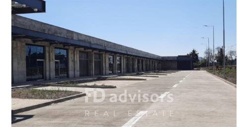 Arriendo De Bodegas En Centro Logístico 7619 M2 - Renca