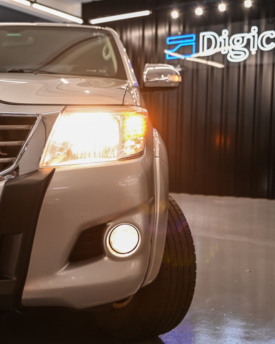 Toyota Hilux CD SRV 4x2 2.7 Flex 16V Aut.