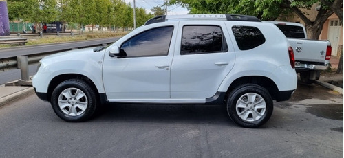 Imagen 4 de 10 de Renault Duster 2017 1.6 Ph2 4x2 Privilege 110cv