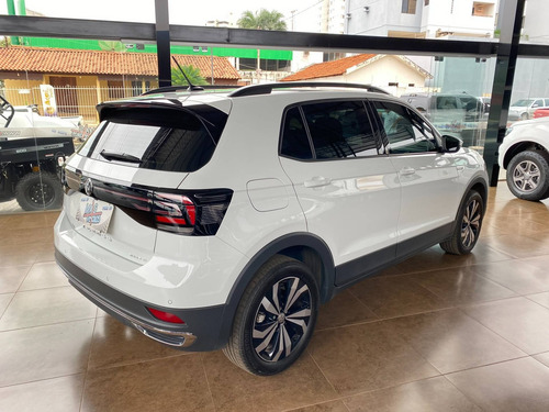Imagem 3 de 9 de Volkswagen T-cross 1.0 200 Tsi Total Flex Comfortline