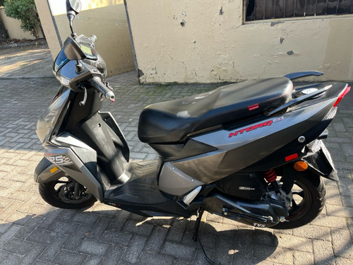 Moto Scooter Tvs Ntorq Como Nueva!!