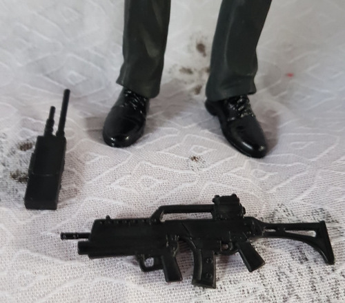 Noah Bennet (no Glasses) - Nbc Heroes Series 2 - Mezco Toyz (Usado)