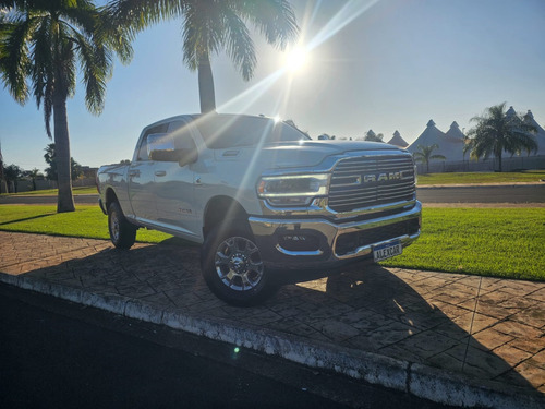 RAM 2500 6.7 I6 TURBO DIESEL LARAMIE CD 4X4 AUTOMÁTICO