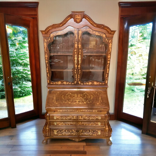 Cristaleira Clássica Com Marchetaria 4 Gaveta 224x130x65cm