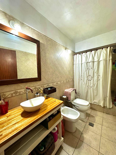 Casa De 6 Ambientes Apta A Crédito