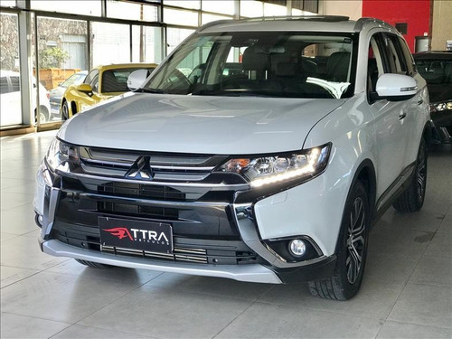 Mitsubishi Outlander 2.2 Mivec Di-d Hpe-s Awd