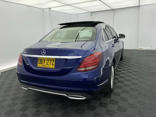 Mercedes-Benz Clase C 2.0 Cgi Exclusive