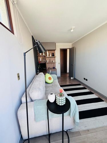 Exclusivo Departamento 2d 2b En Vitacura.