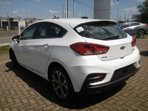 Chevrolet Cruze 5 1.4 Premier 5p
