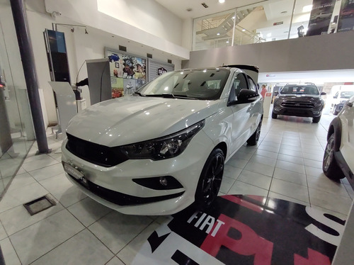 Imagen 14 de 23 de Fiat Cronos Precision 1.8 16v Hgt (dr)