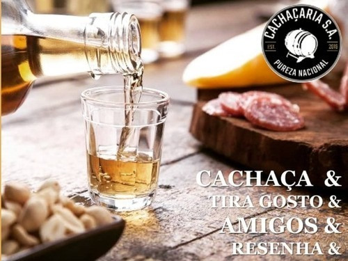 Cachaça Saliníssima Ouro 670ml