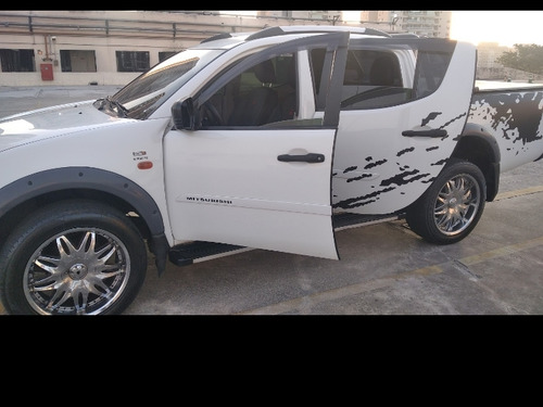 Mitsubishi L200 3.2 Triton Gl Cab. Dupla 4x4 4p