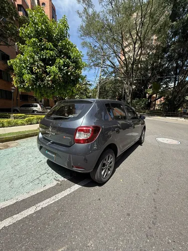 Renault Sandero Expression