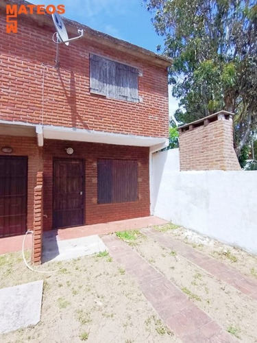 Venta Duplex Zona Residencial 97 E/ 1 Y 2 Unidad 6